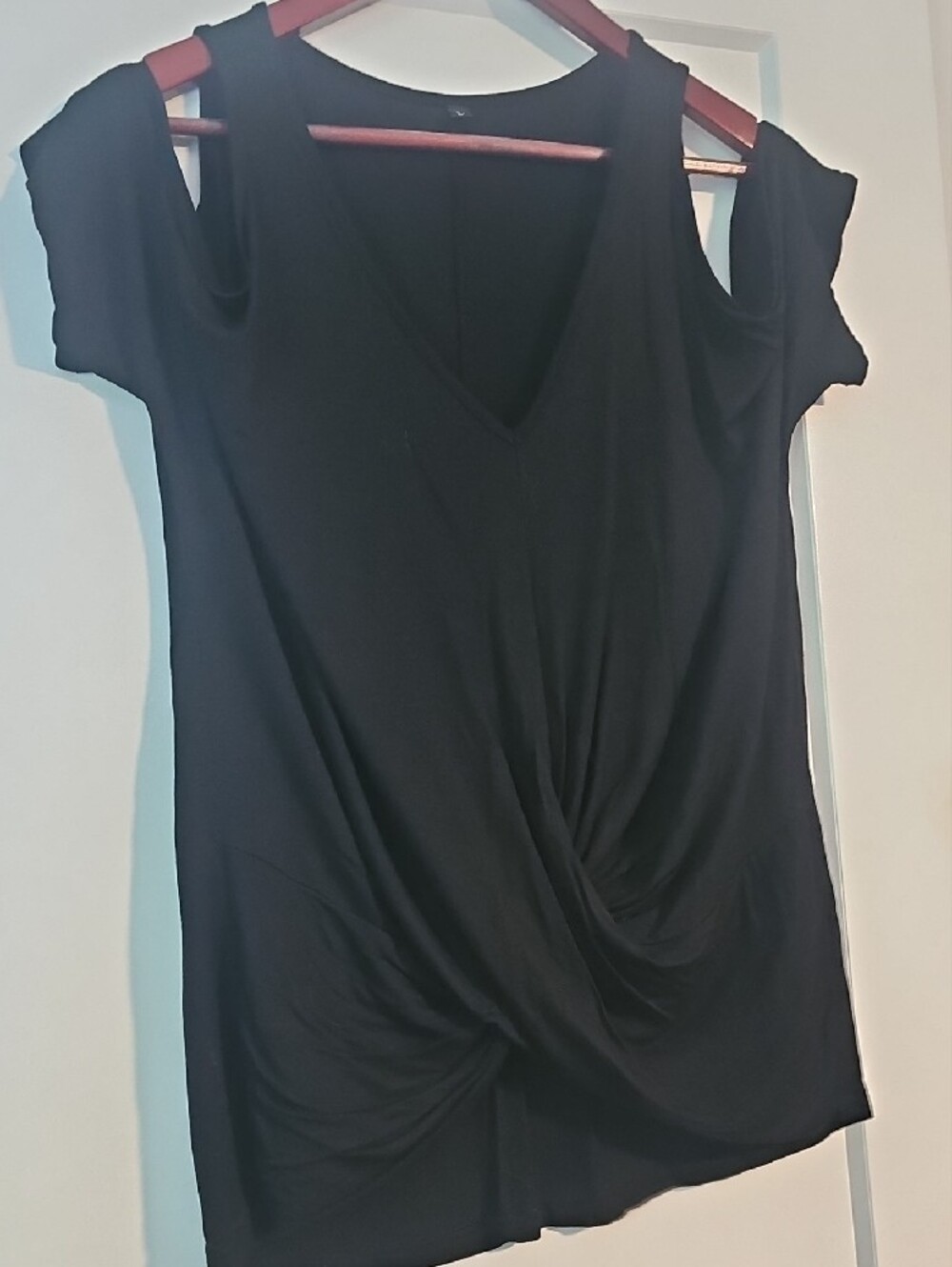 Black Cold-Shoulder Twist-Front V-Neck Women's Top